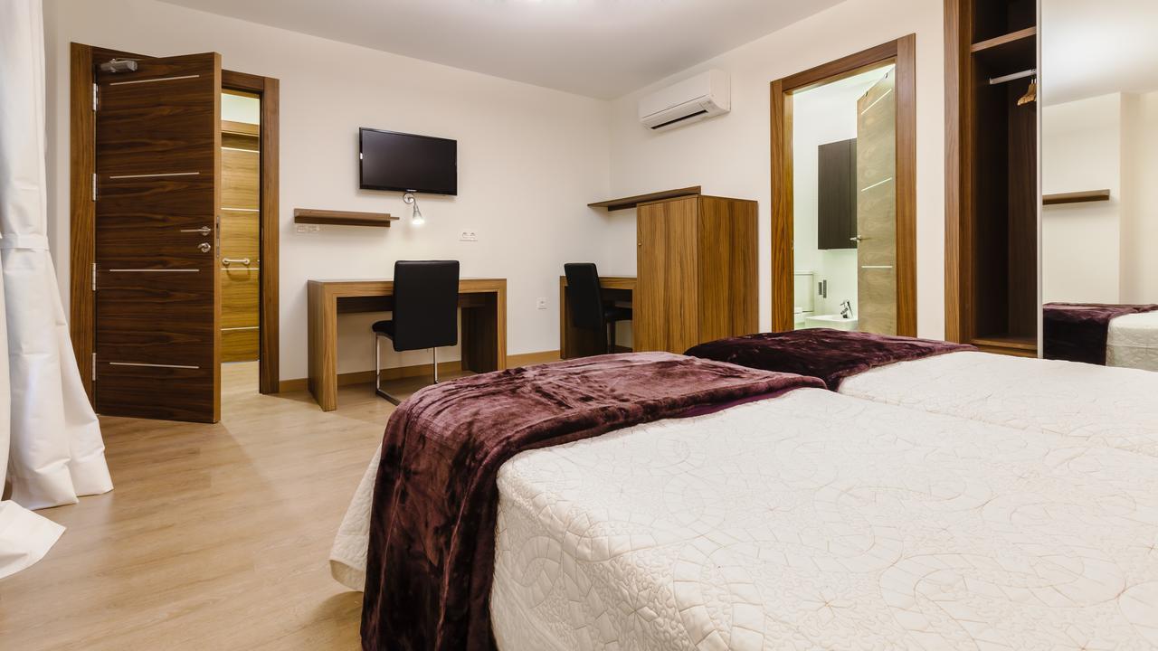 Hostal Arriola 格拉纳达 外观 照片