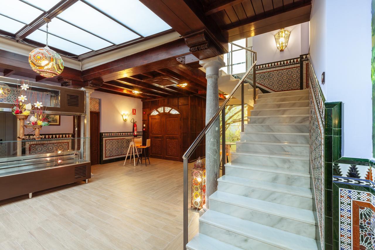 Hostal Arriola 格拉纳达 外观 照片
